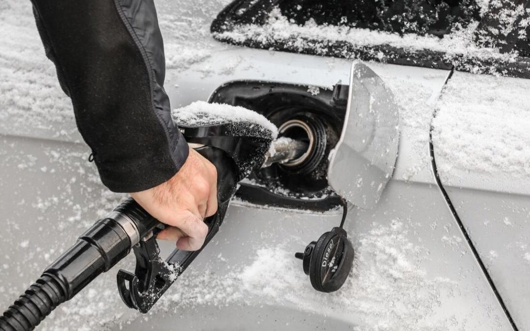 Precios de Combustible en Broomfield: Gasolina Sorpresivamente Bajo $1.85