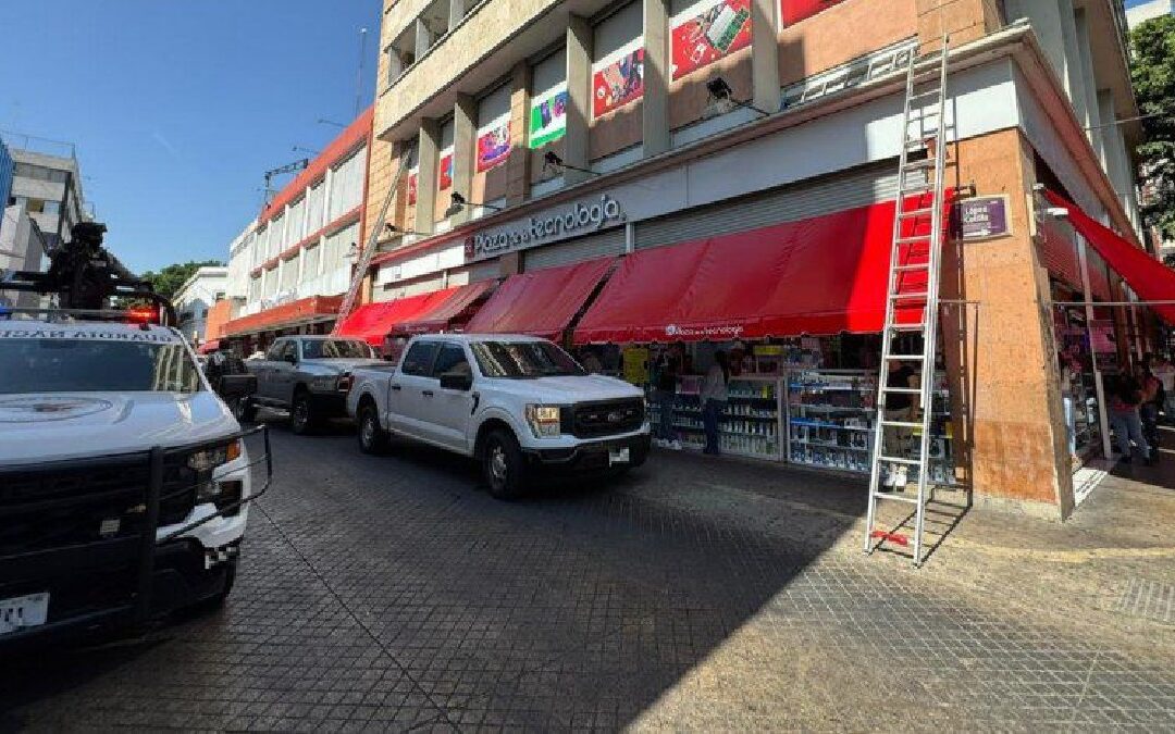 Operativos de la Fiscalía contra la venta de artículos robados en plazas de electrónicos de Guadalajara