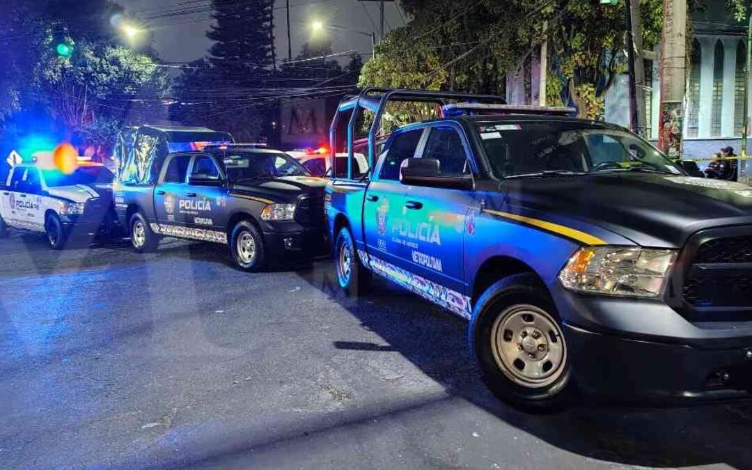 Aumentan los ataques a balazos en Azcapotzalco: pareja atacada dentro de su auto