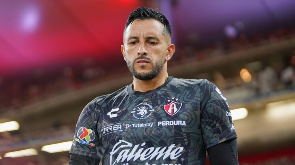 Camilo Vargas renueva con el Atlas FC por tres años: el portero se queda en el fútbol mexicano