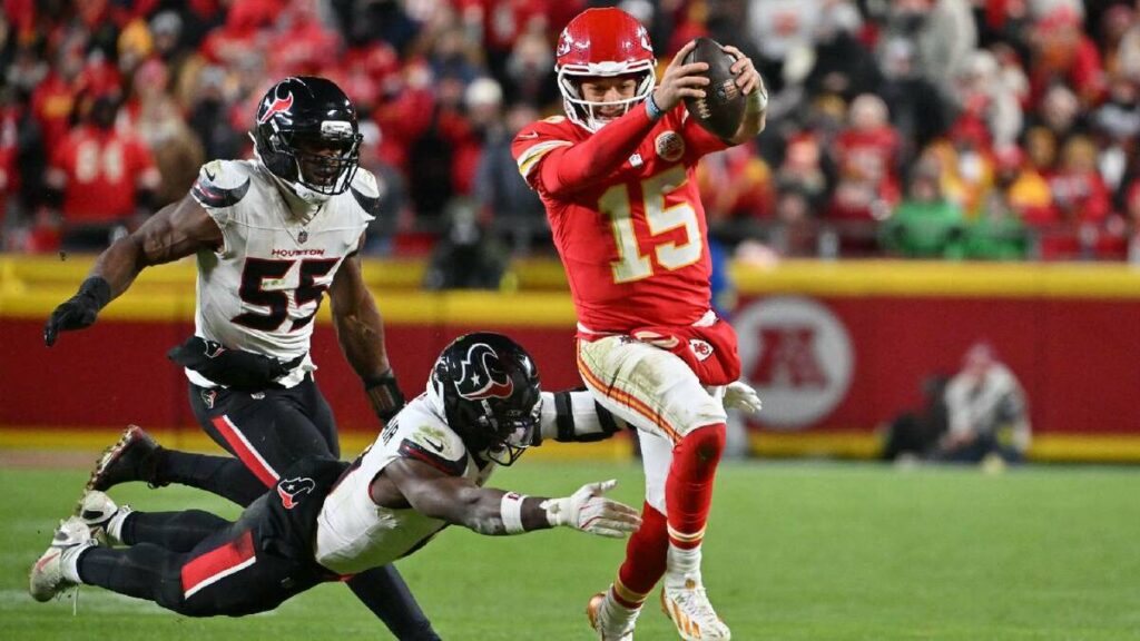 Los Chiefs se Despiden de los Playoffs tras Caer en Arrowhead ante los Texans