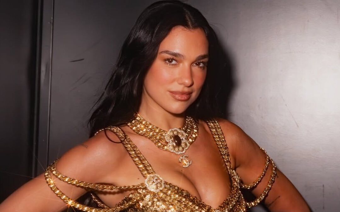 Dua Lipa Deslumbra en CdMx con su Show y Versión de ‘Amor Prohibido’ | VIDEO