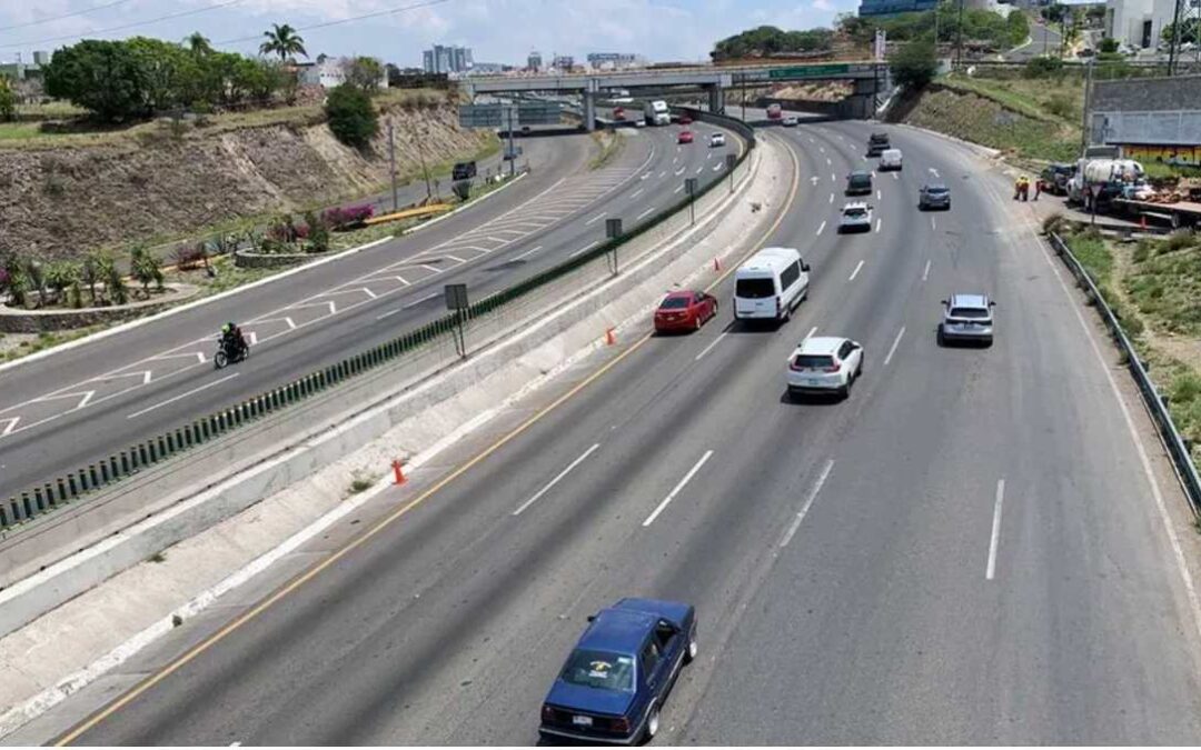 Actualización en Vivo: Autopista México-Querétaro – Últimas Noticias sobre Choques y Cierres Viales