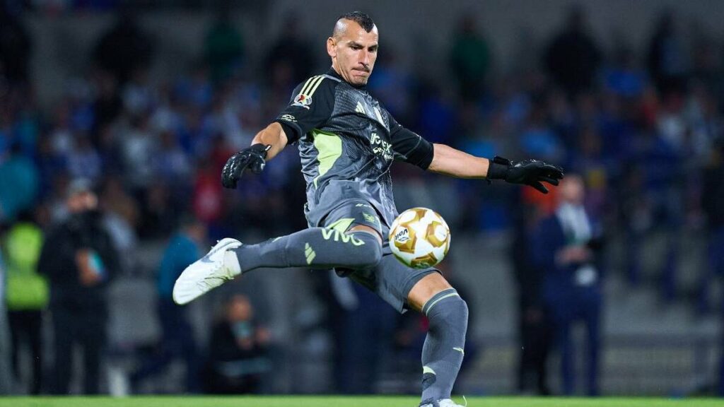 El Grito Homofóbico Afecta las Semifinales del Apertura 2025 de la Liga MX