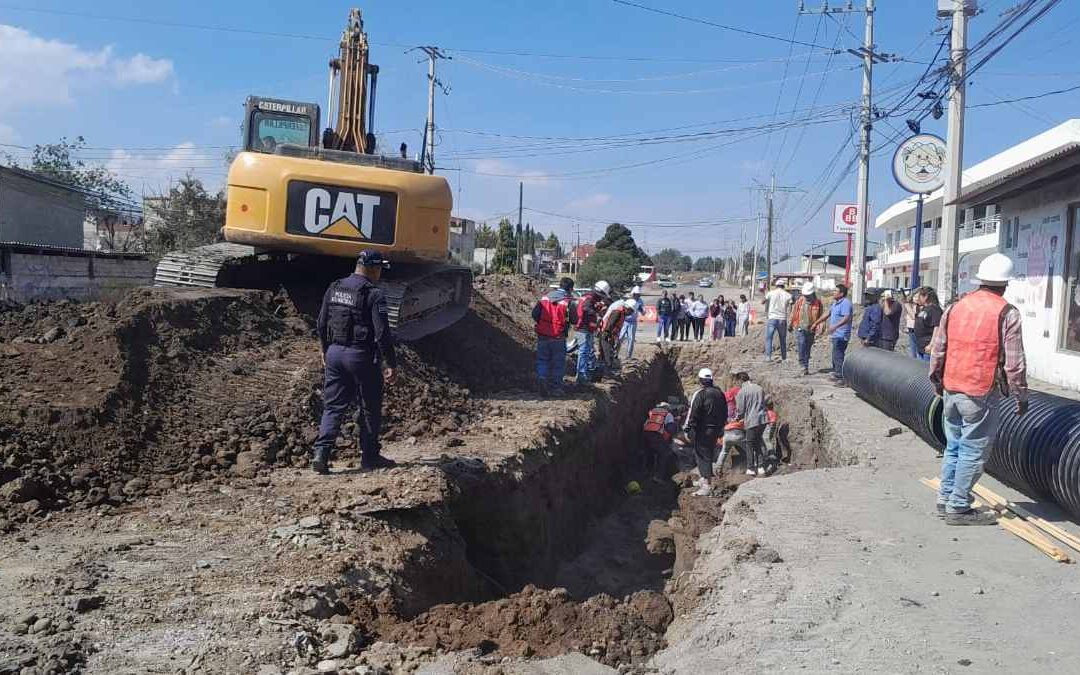 Accidente en Edomex: Trabajador Atrapado en Obra Tras Derrumbe