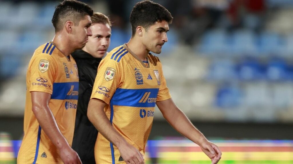 ¿Jugarán la Final? Jesú Angulo y Nico Ibáñez Continúan Entrenando Diferenciado en Tigres