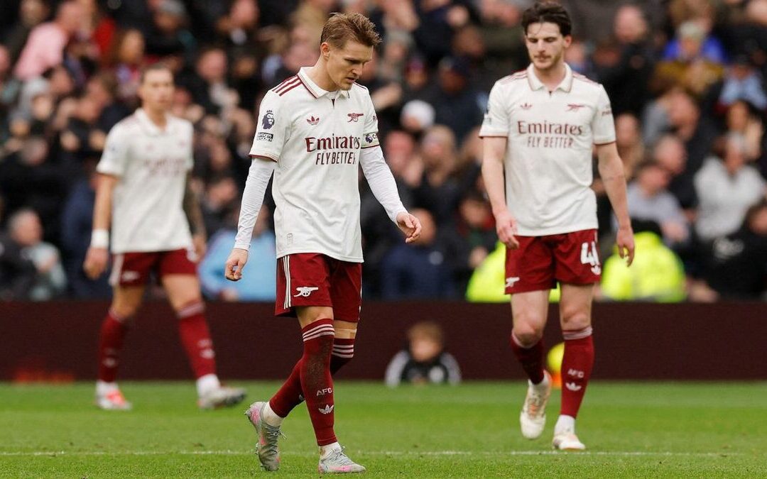 Aston Villa Sorprende al Arsenal en un Partido Decisivo de la Premier League