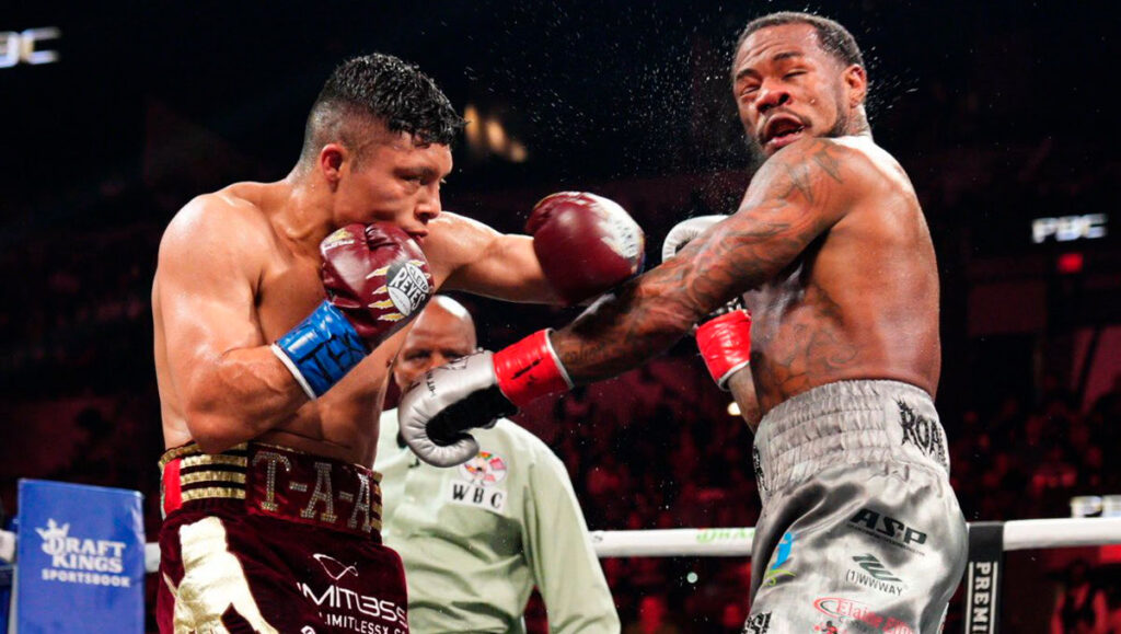 Empate Polémico en el Ring: Pitbull Cruz y Roach Brindan Emociones Intensas