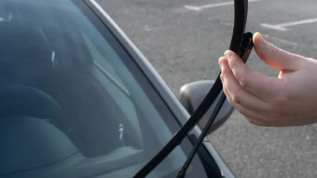 Agresión de Limpiaparabrisas a Hombre que se Negó a Donarle Dinero en Phoenix