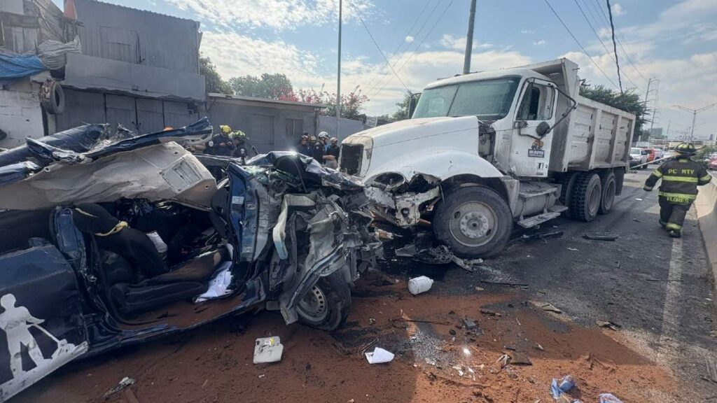 Choque Múltiple en Avenida Morones Prieto: Un Lesionado y Caos Vial en Monterrey