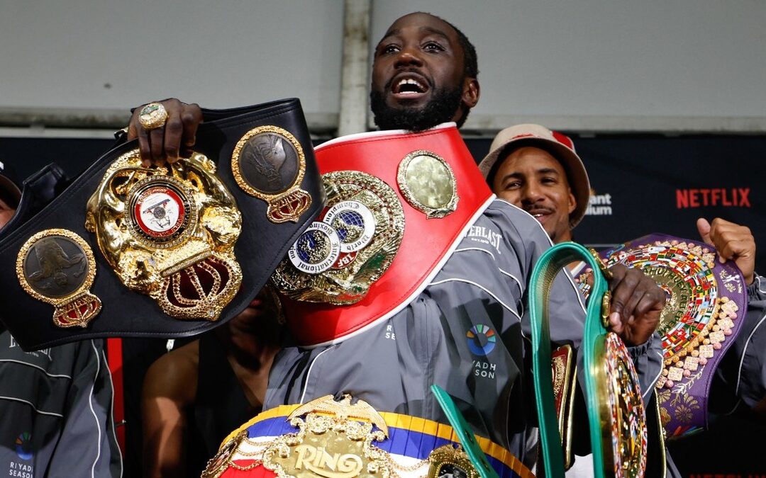 Crawford Critica al CMB: Sulaimán Acusado de Favoritismo hacia Canelo Álvarez