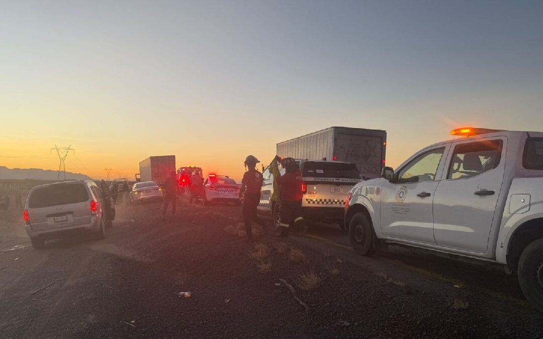 Accidente de tráfico: Mujer fallecida en volcadura en la carretera Torreón-Saltillo